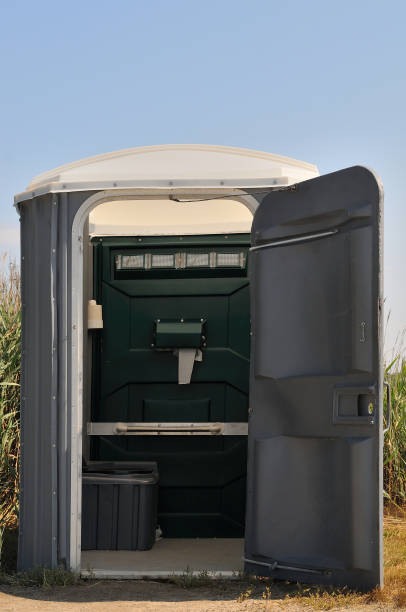 Best Construction site porta potty rental  in Milton, WI
